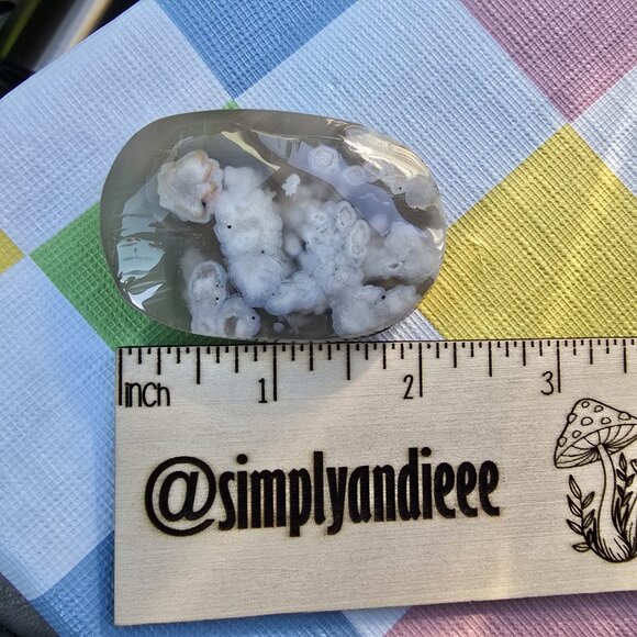 Flower Agate Crystal Palm Stone [L] - Picture 1 of 3